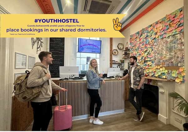 스마트 하이드 파크 인 호스텔 (Smart Hyde Park Inn Hostel)